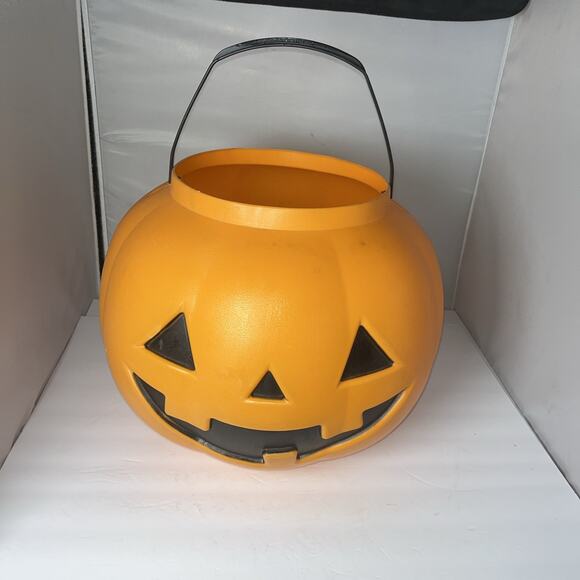 VTG JUMBO 16” General Foam Plastics Halloween Pumpkin Pail Bucket Blow Mold - Picture 1 of 10
